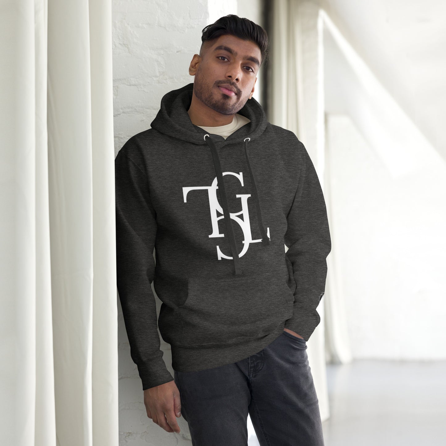 Gevon - Men's Hoodie